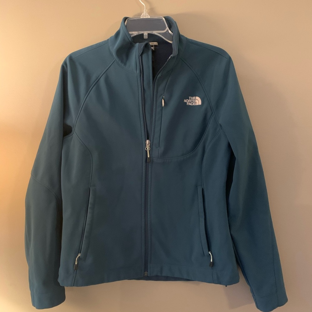 🎀 Women’s North Face Jacket